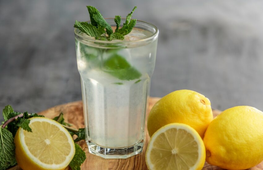 health benefits of lemon water in summer